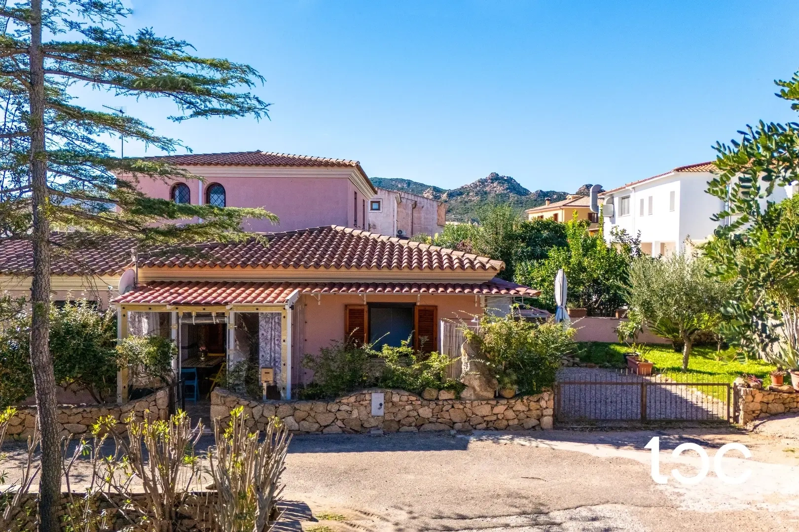 1 - house for sale in san teodoro sardinia italy