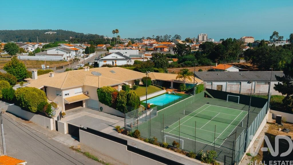 1 - venda villa paços de brandão região do centro portugal
