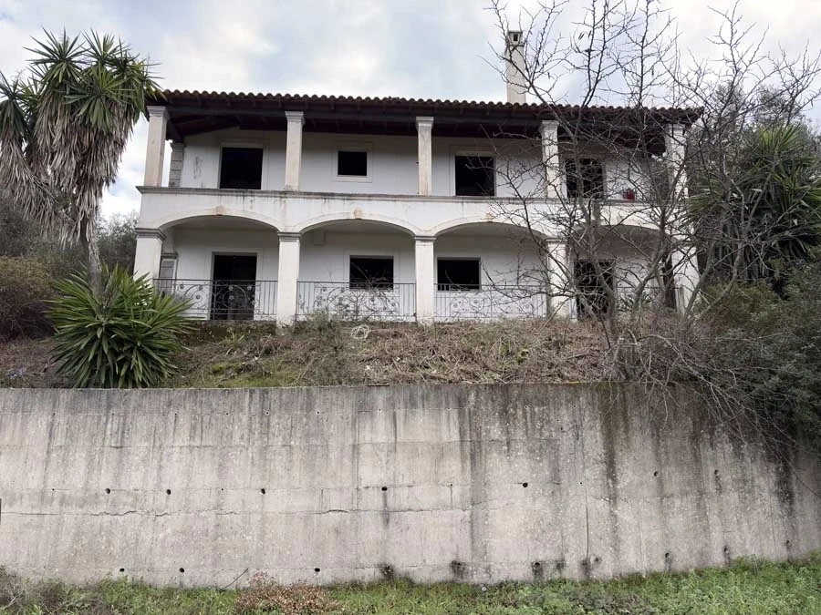 2 - vente maison sgourádes îles ioniennes grèce