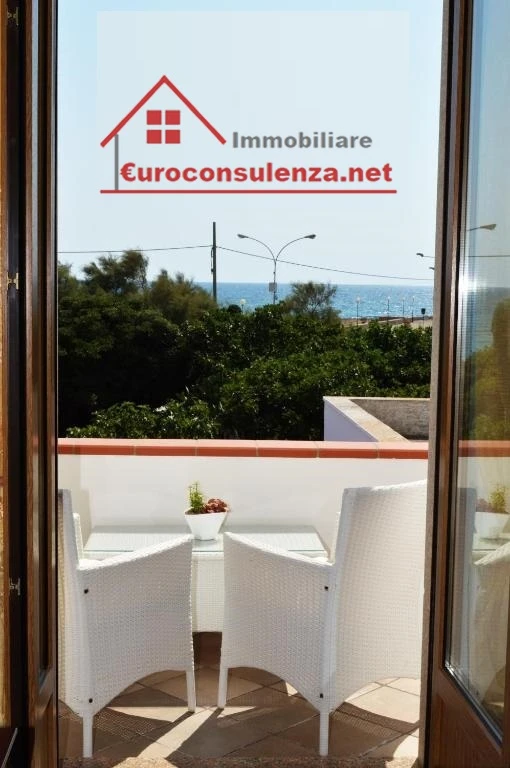 1 - venta apartamento frente al mar ugento apulia italia