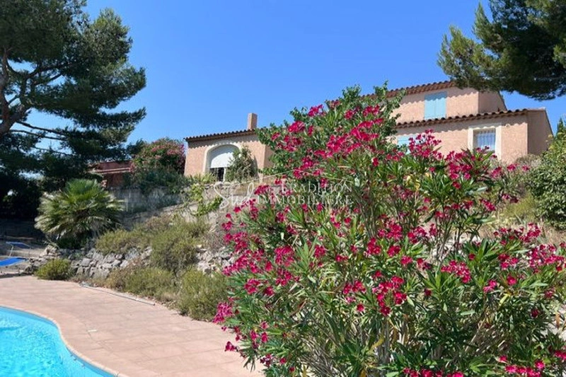1 - venda casa paradou bouches-du-rhône frança
