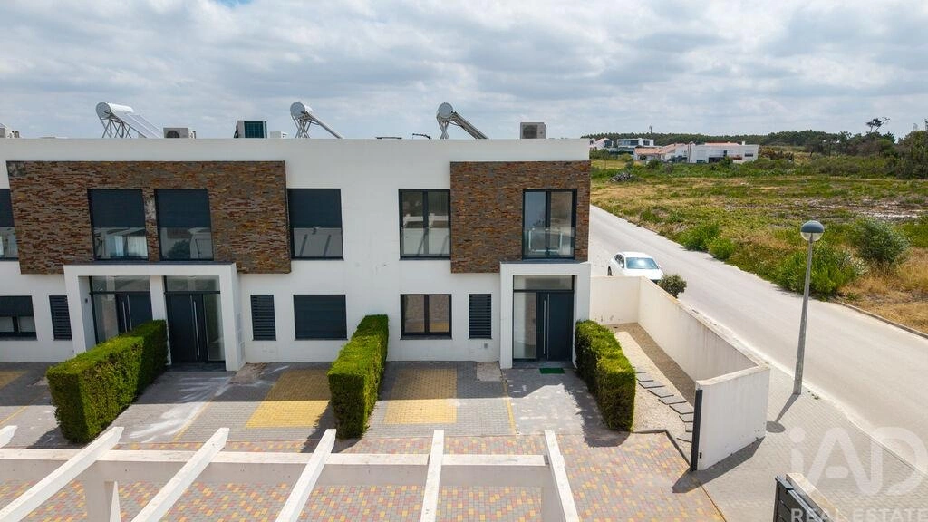 1 - house for sale in torres vedras centro region portugal