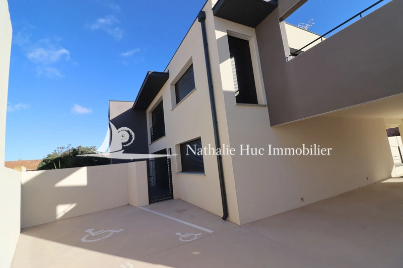 2 - apartment for sale in canet-en-roussillon pyrénées-orientales france