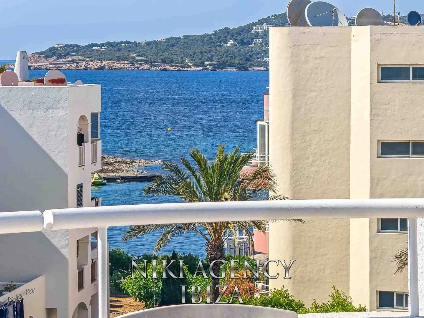 1 - verkauf wohnung direkt am wasser sant josep de sa talaia ibiza - balearen spanien
