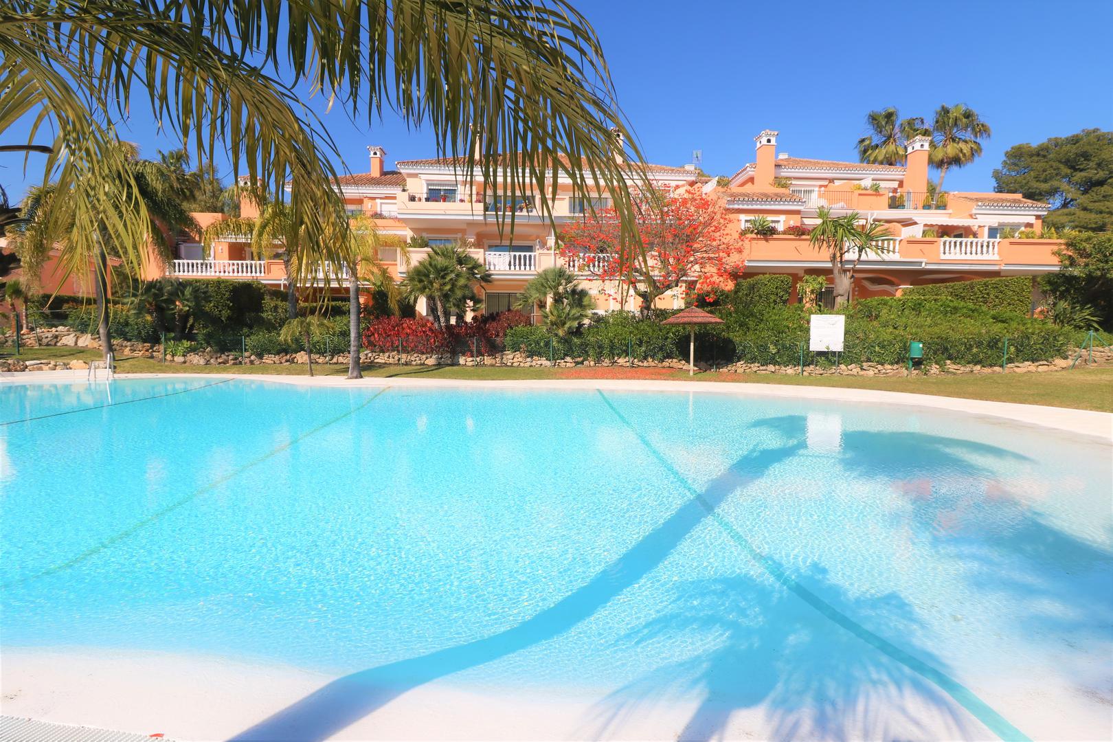 2 - verkauf wohnung strandpromenade estepona - costa del sol andalusien spanien