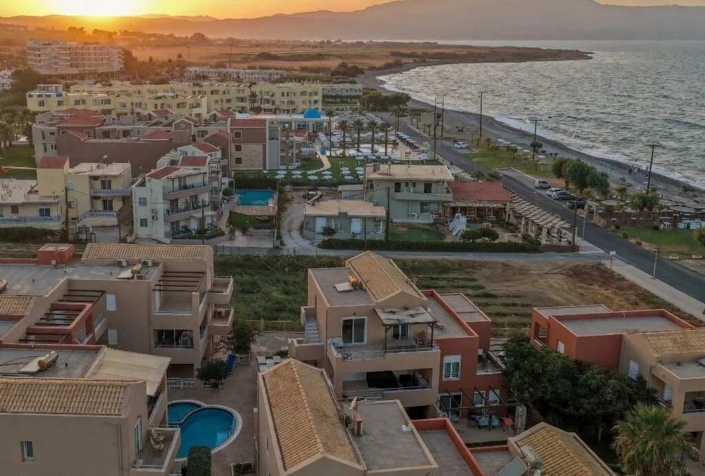 2 - sea view apartment for sale in máleme crete greece