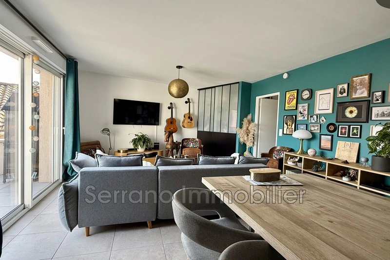 2 - venda apartamento maillane bouches-du-rhône frança