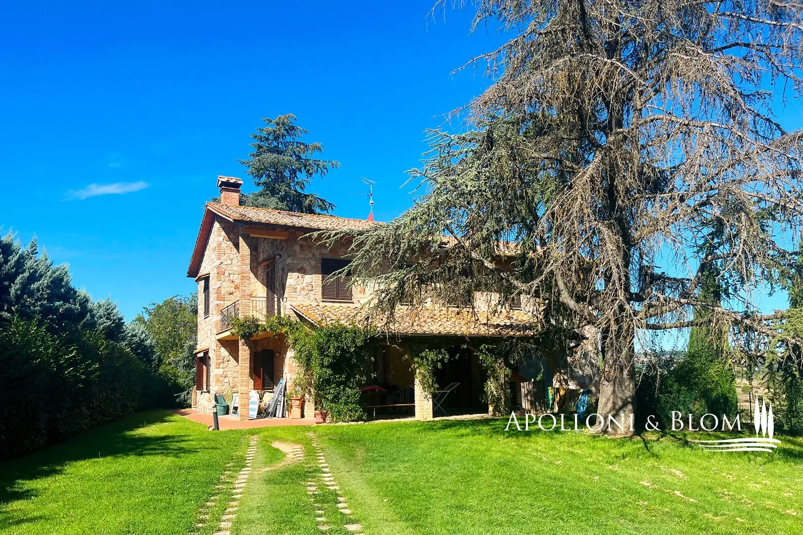 2 - verkoop huis chianciano terme tuscany italië