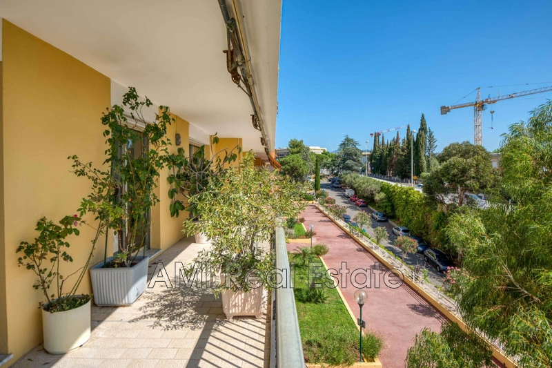 2 - sea view apartment for sale in nice alpes-maritimes france