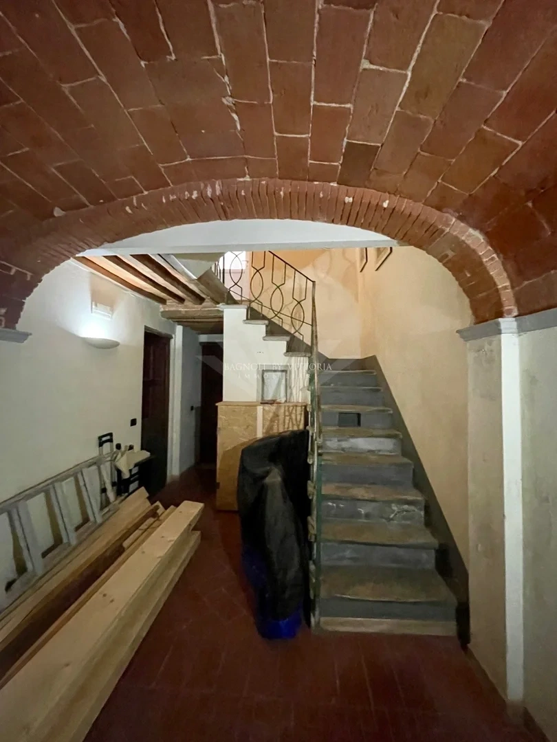 2 - продажа квартира pietrasanta тоскана италия