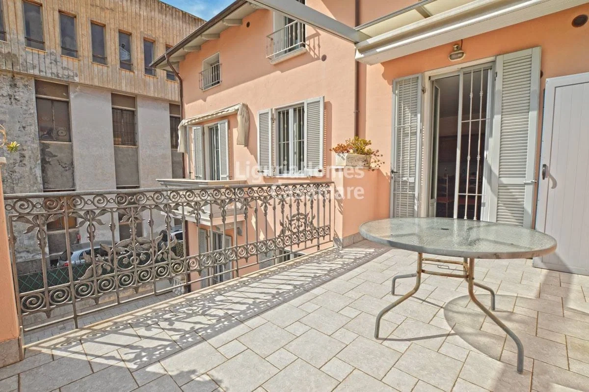 2 - venta apartamento bordighera liguria italia