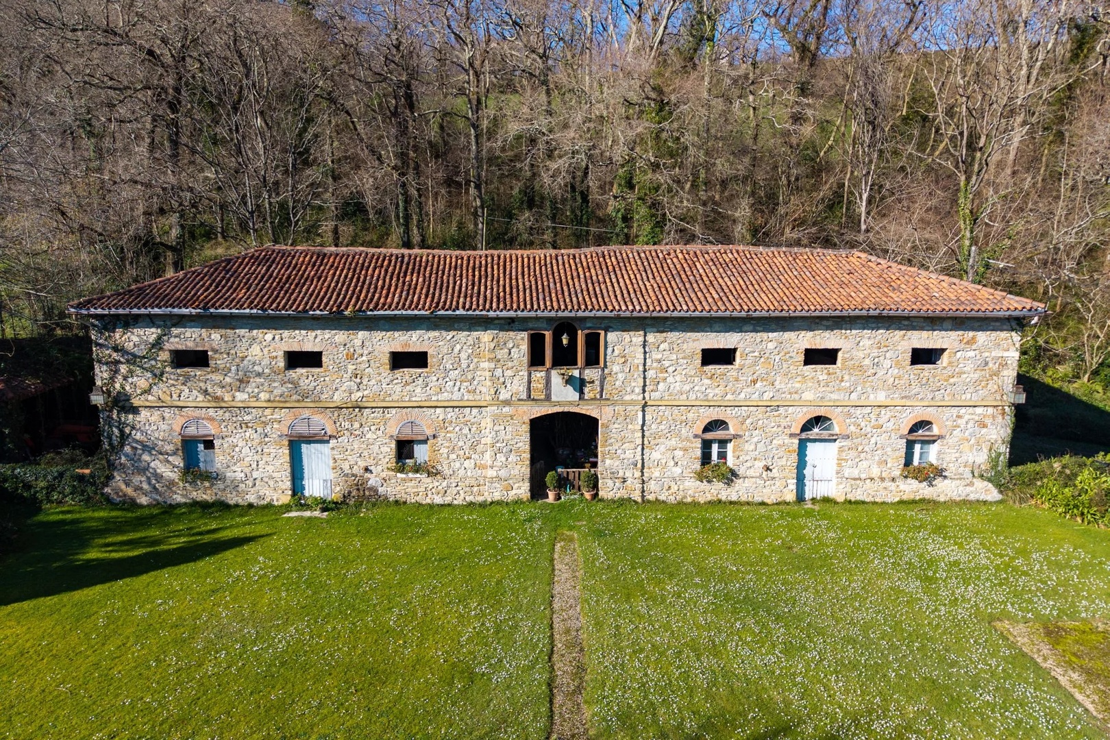 2 - venda propriedade aia país basco espanha