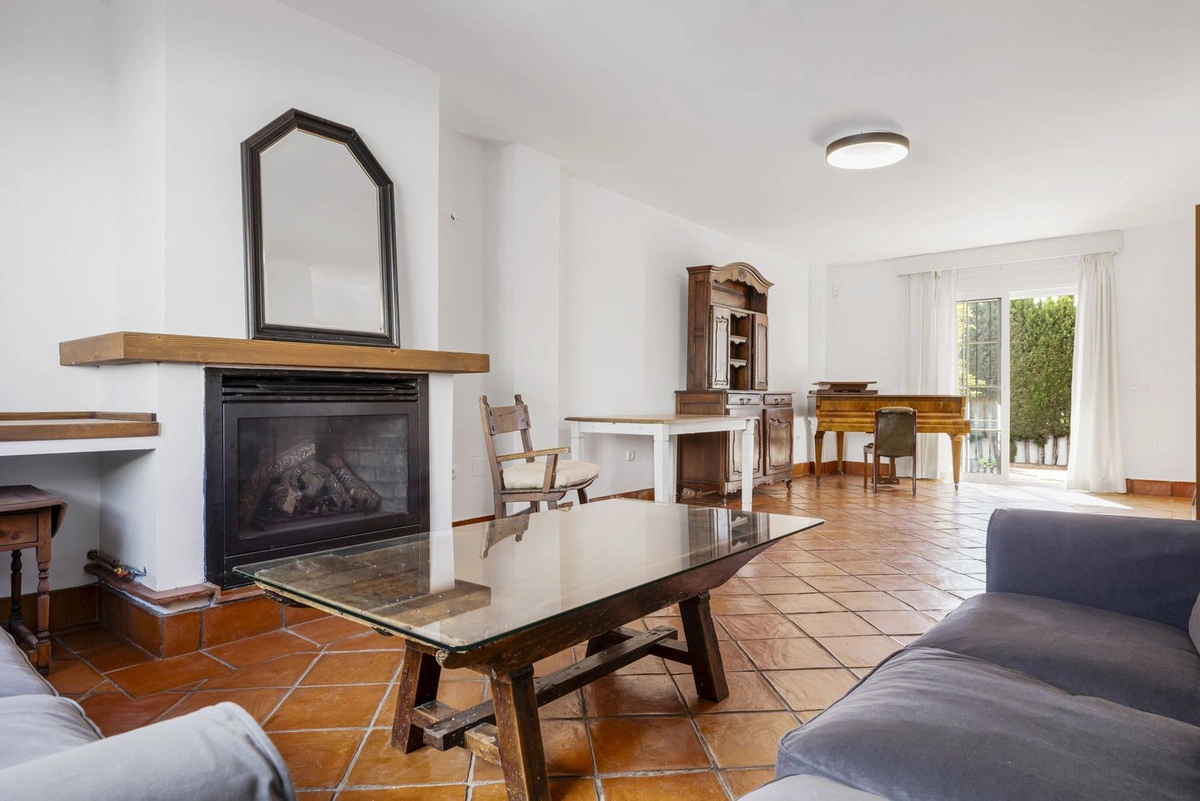 2 - sea view house for sale in san pedro de alcántara andalusia spain