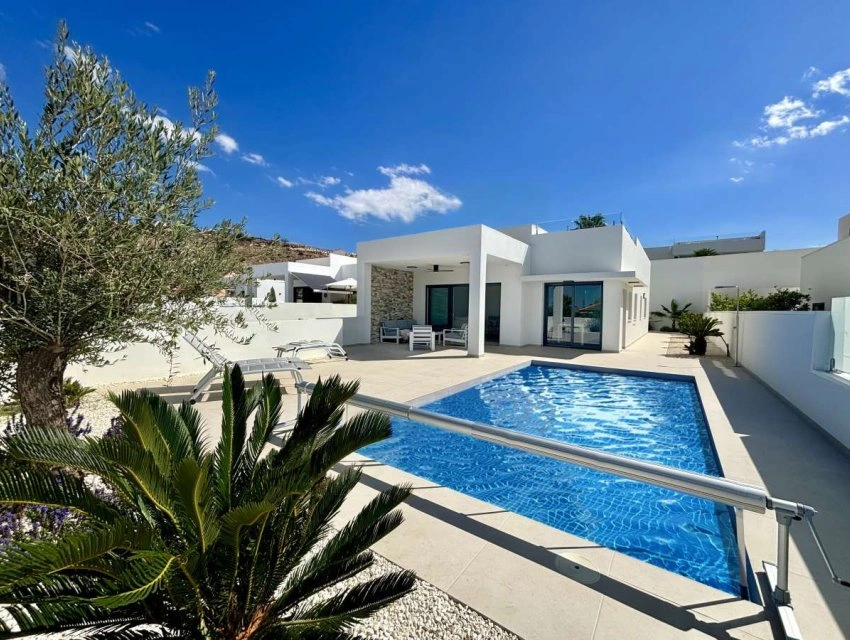 1 - verkoop villa rojales valencian community spanje