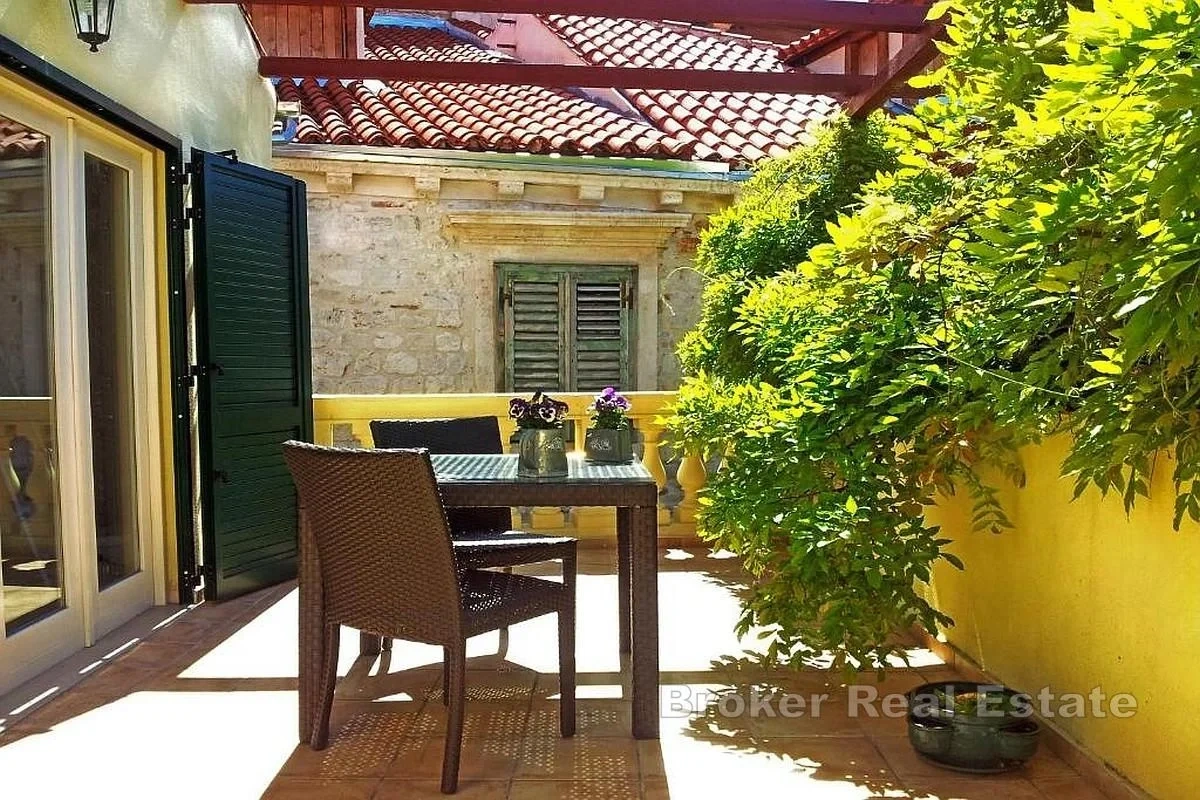 2 - vente appartement plage à pied šibenik šibenik-knin croatie