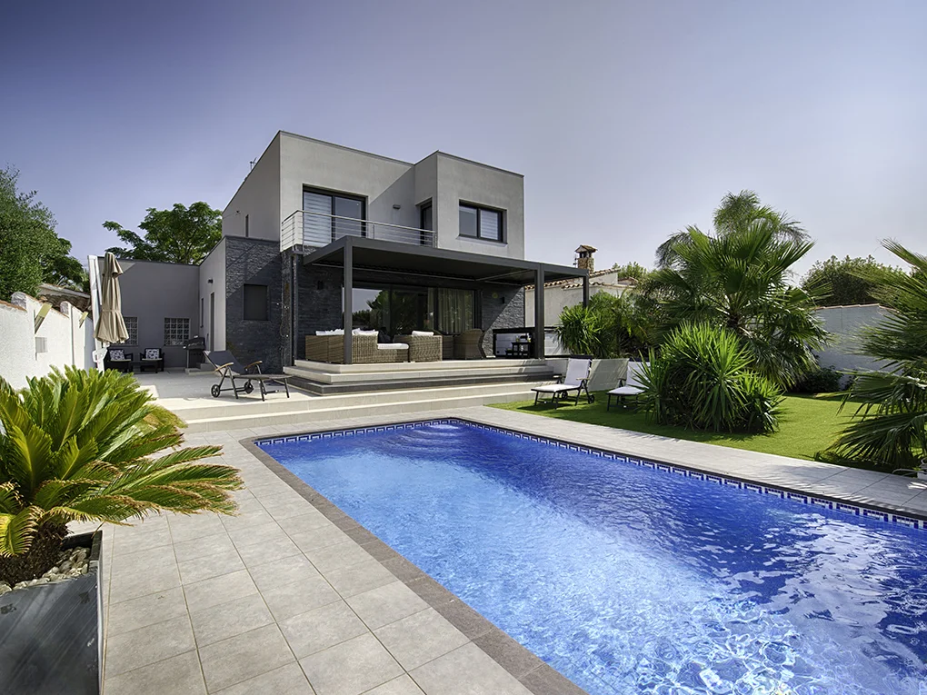 2 - venta casa empuriabrava cataluña españa