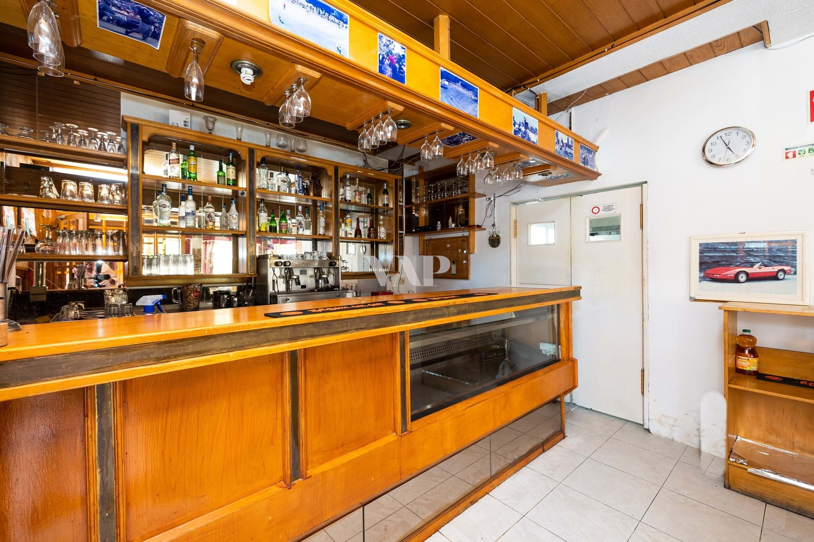 2 - venta comercio vilamoura algarve portugal