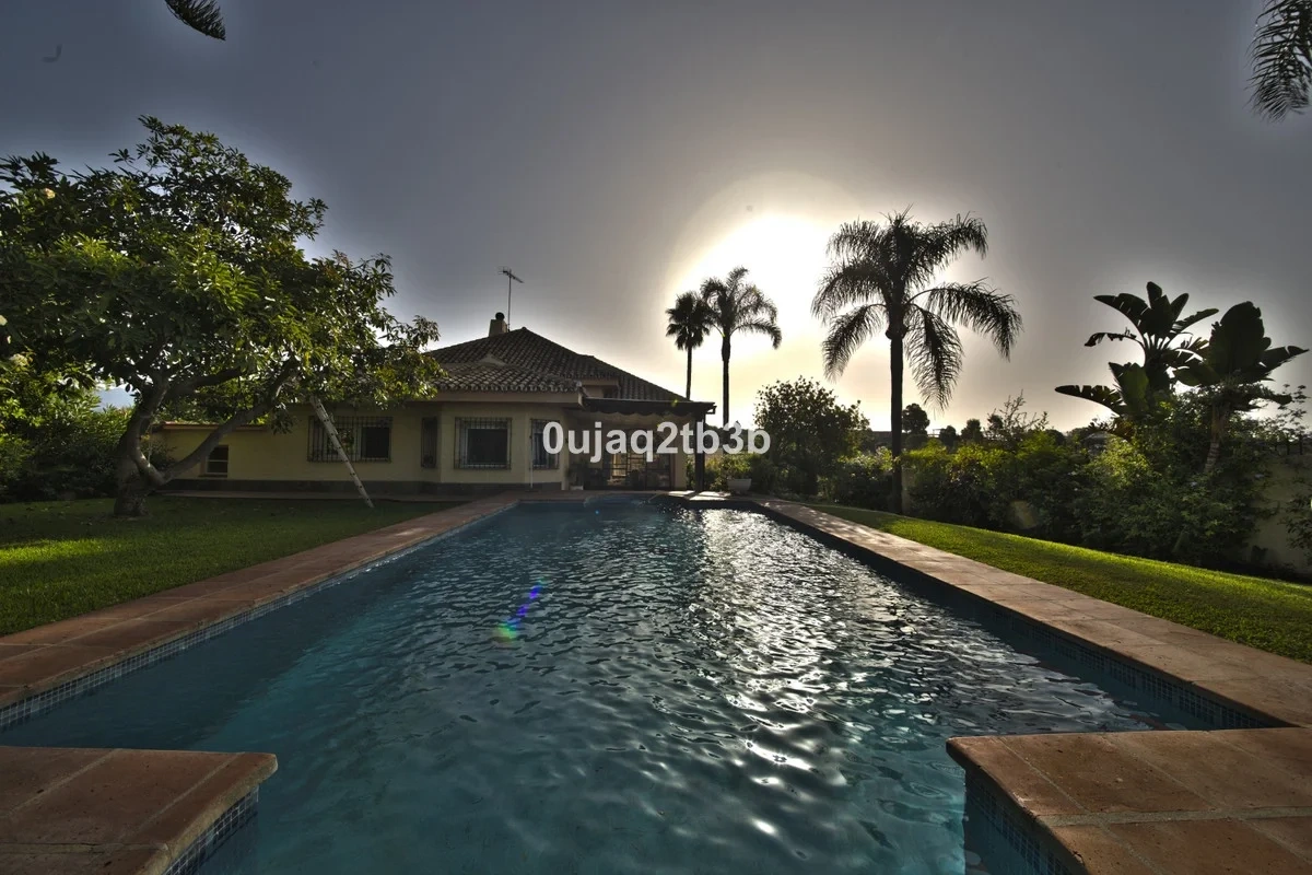 2 - house for sale in estepona - costa del sol andalusia spain