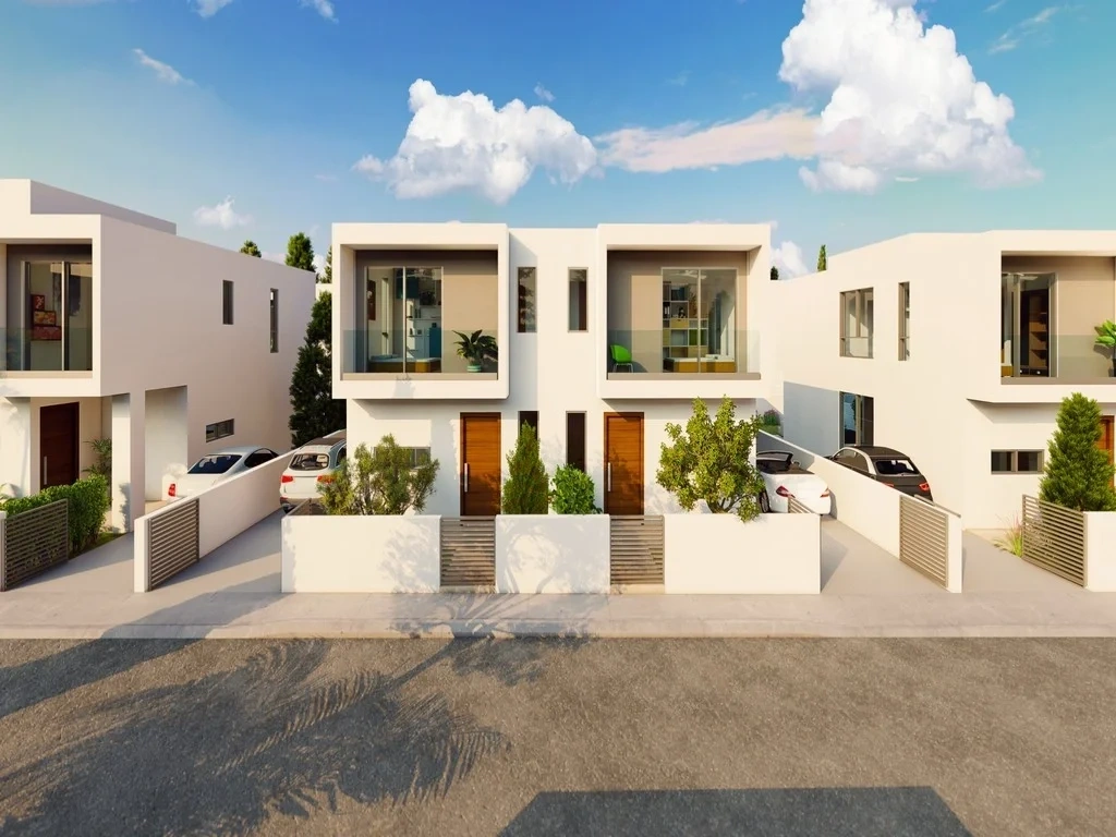 2 - venta casa a pie de playa mandria pafos chipre