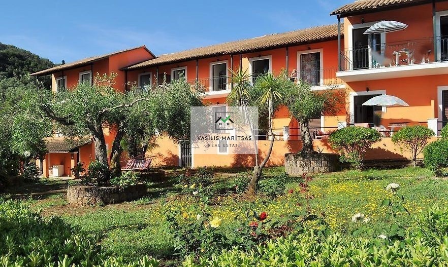 2 - vente commerce vue mer corfu îles ioniennes grèce