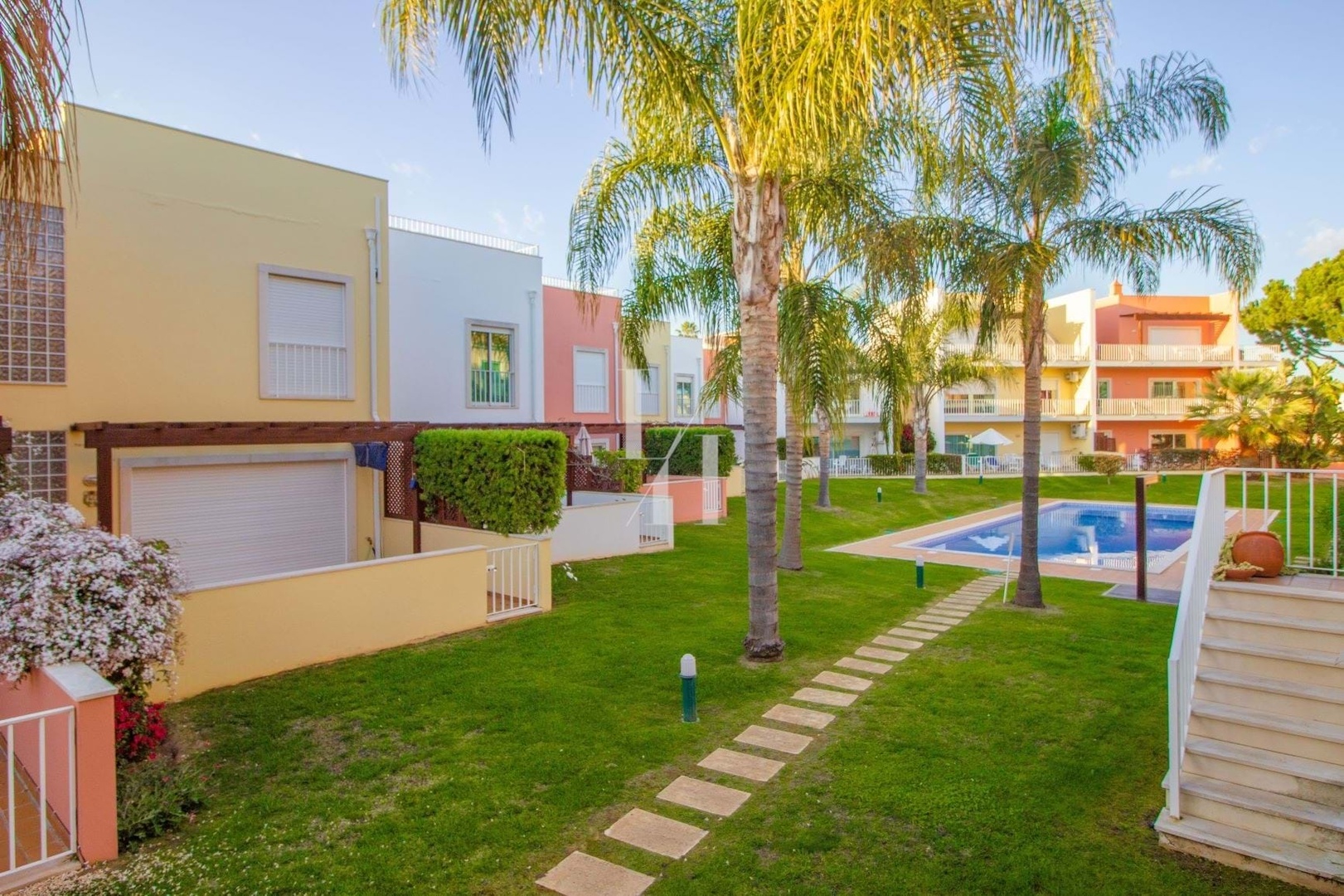 1 - beach walk apartment for vacation rentals in quarteira algarve portugal