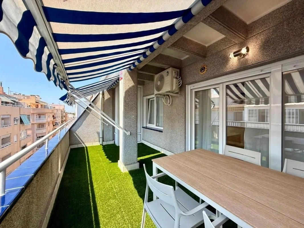 2 - verkoop appartement strand to voet torrevieja - costa blanca valencian community spanje