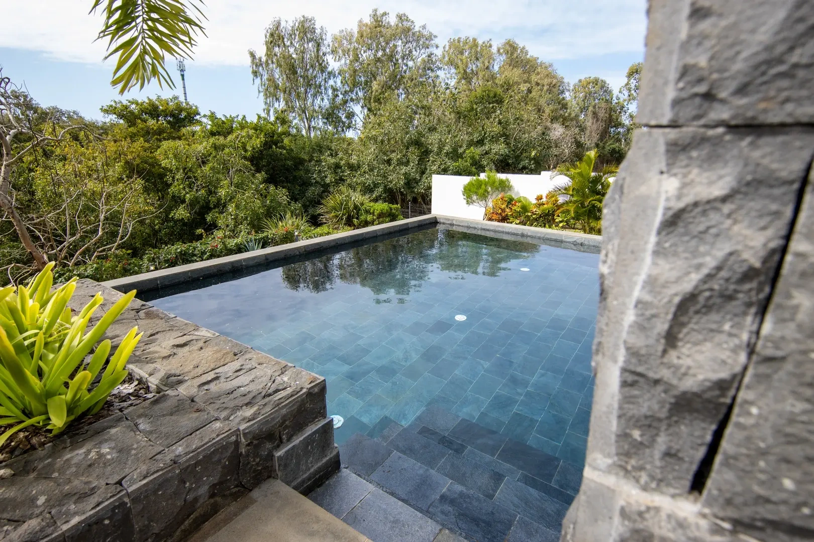 1 - waterfront villa for sale in haute rive rivière du rempart mauritius