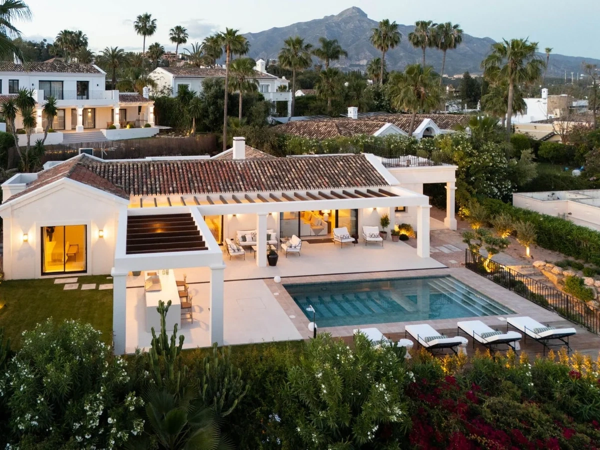 2 - vendita villa vista mare nueva andalucia andalusia spagna
