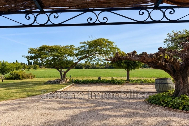 1 - venda casa maillane bouches-du-rhône frança