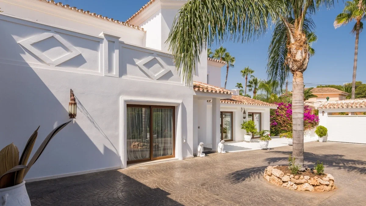2 - venta casa a pie de playa atalaya isdabe - costa del sol andalucía españa