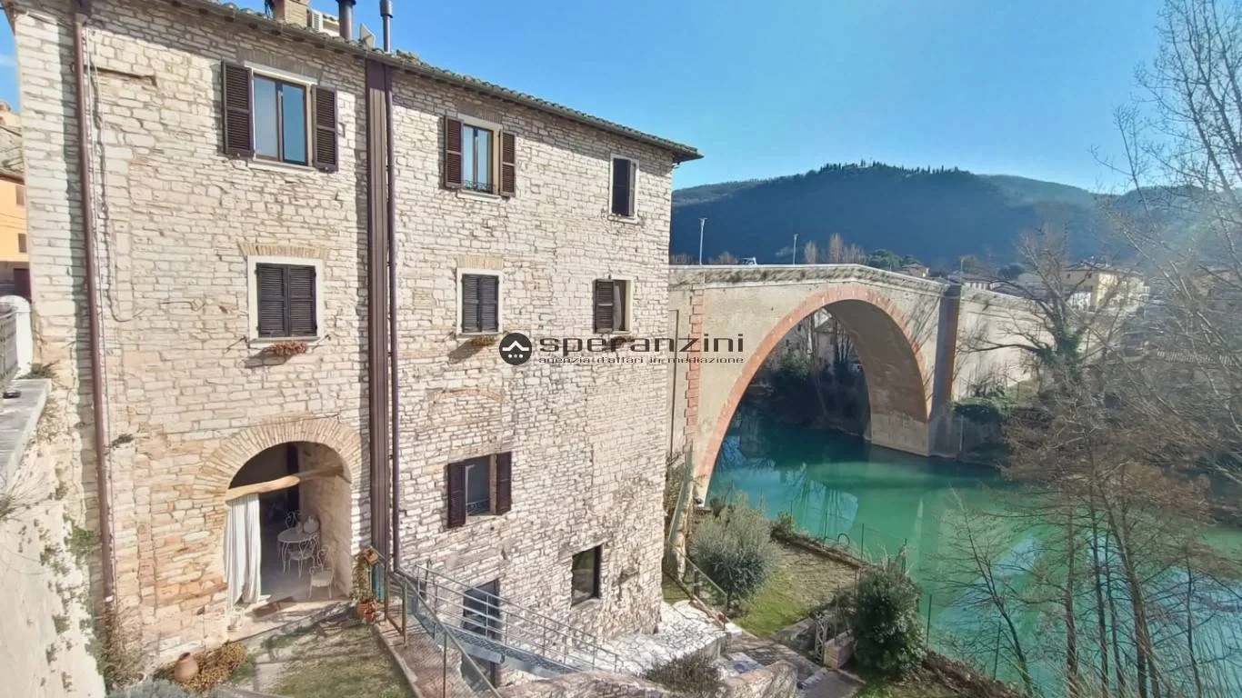 2 - venda apartamento fossombrone marcas itália