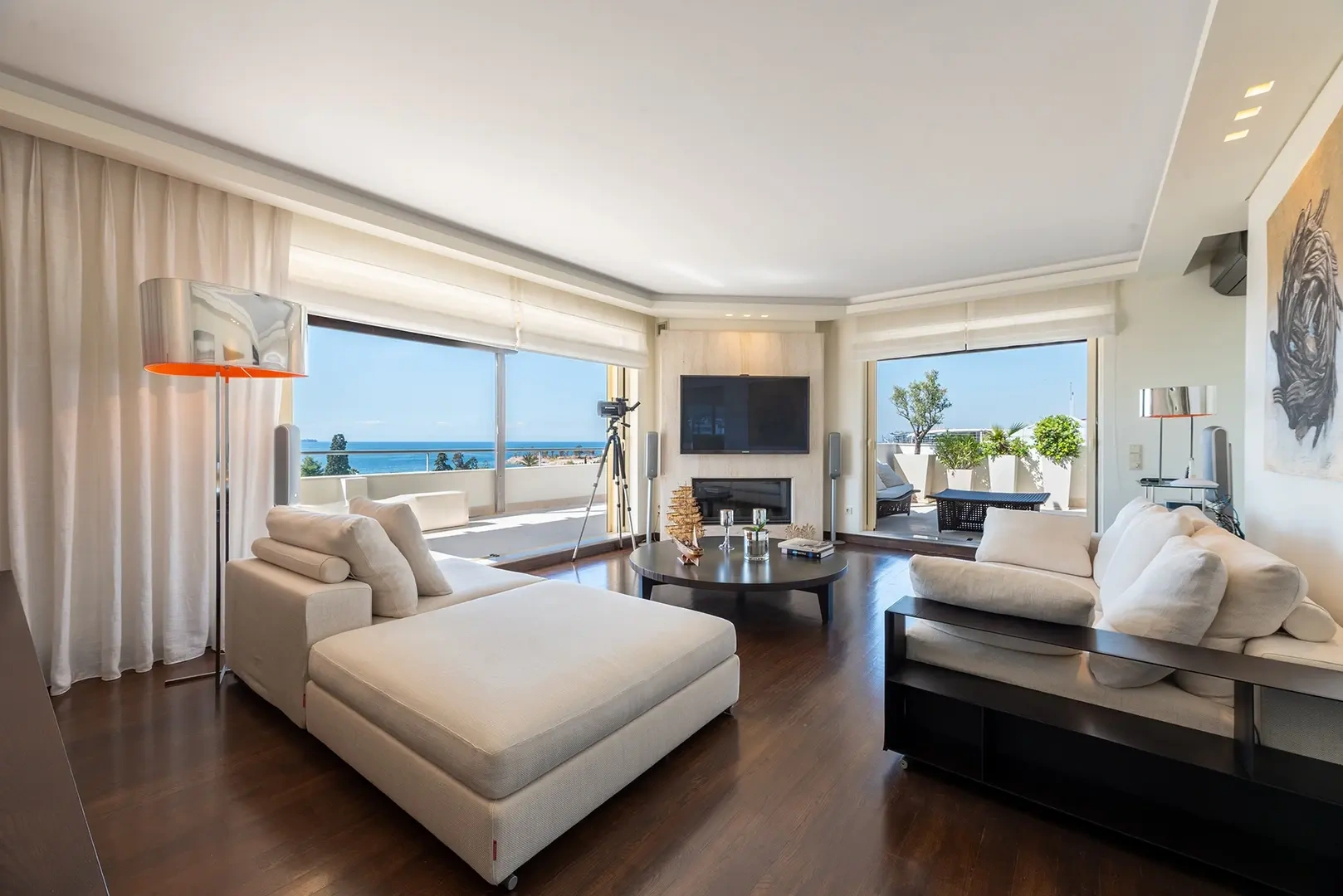 2 - продажа квартира ноги в воде glyfada аттика греция