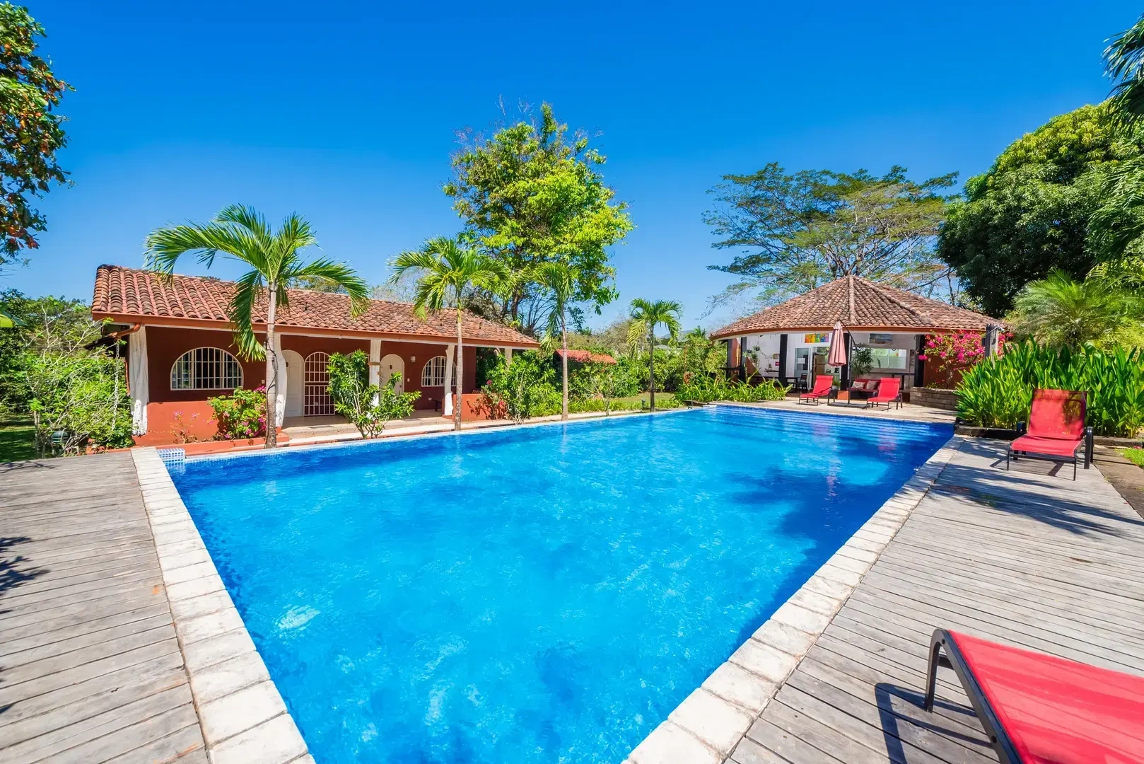 1 - venta villa a pie de playa tamarindo guanacaste costa rica