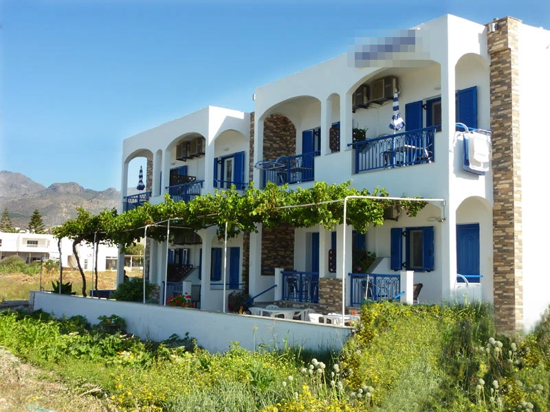 Apartamento frente ao mar com 8 quartos
