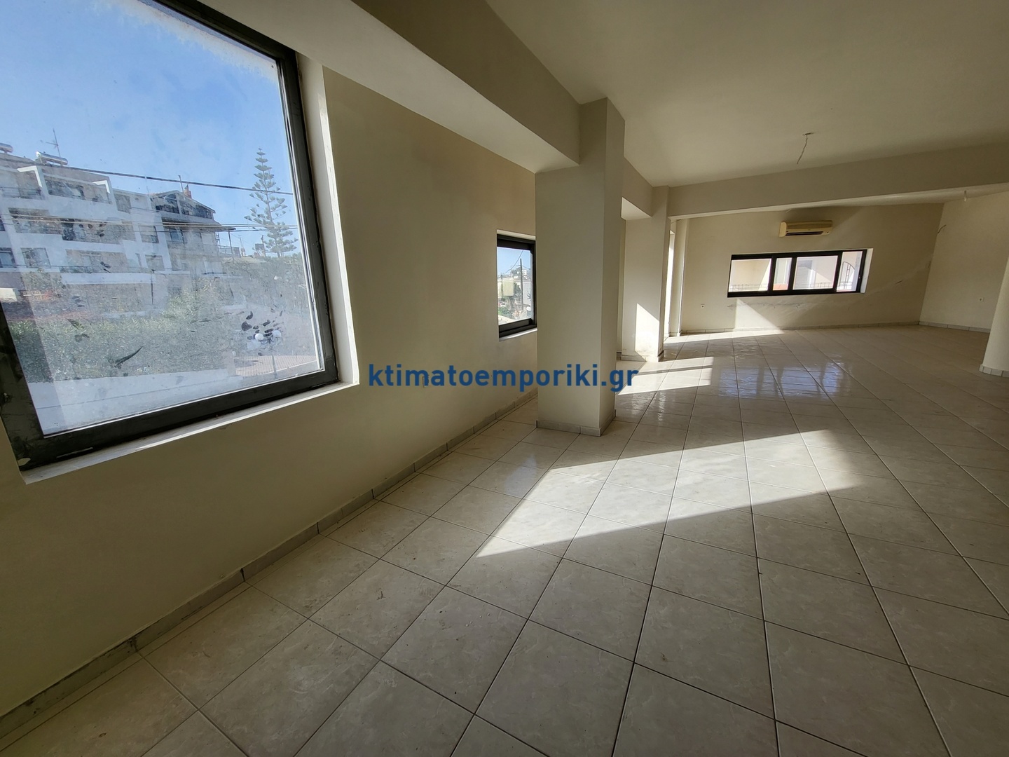 1 - beach walk business for sale in darátsos crete greece