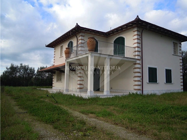 2 - venda casa pietrasanta toscana itália
