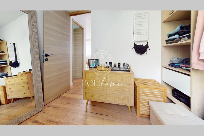 2 - apartment for sale in trets bouches-du-rhône france