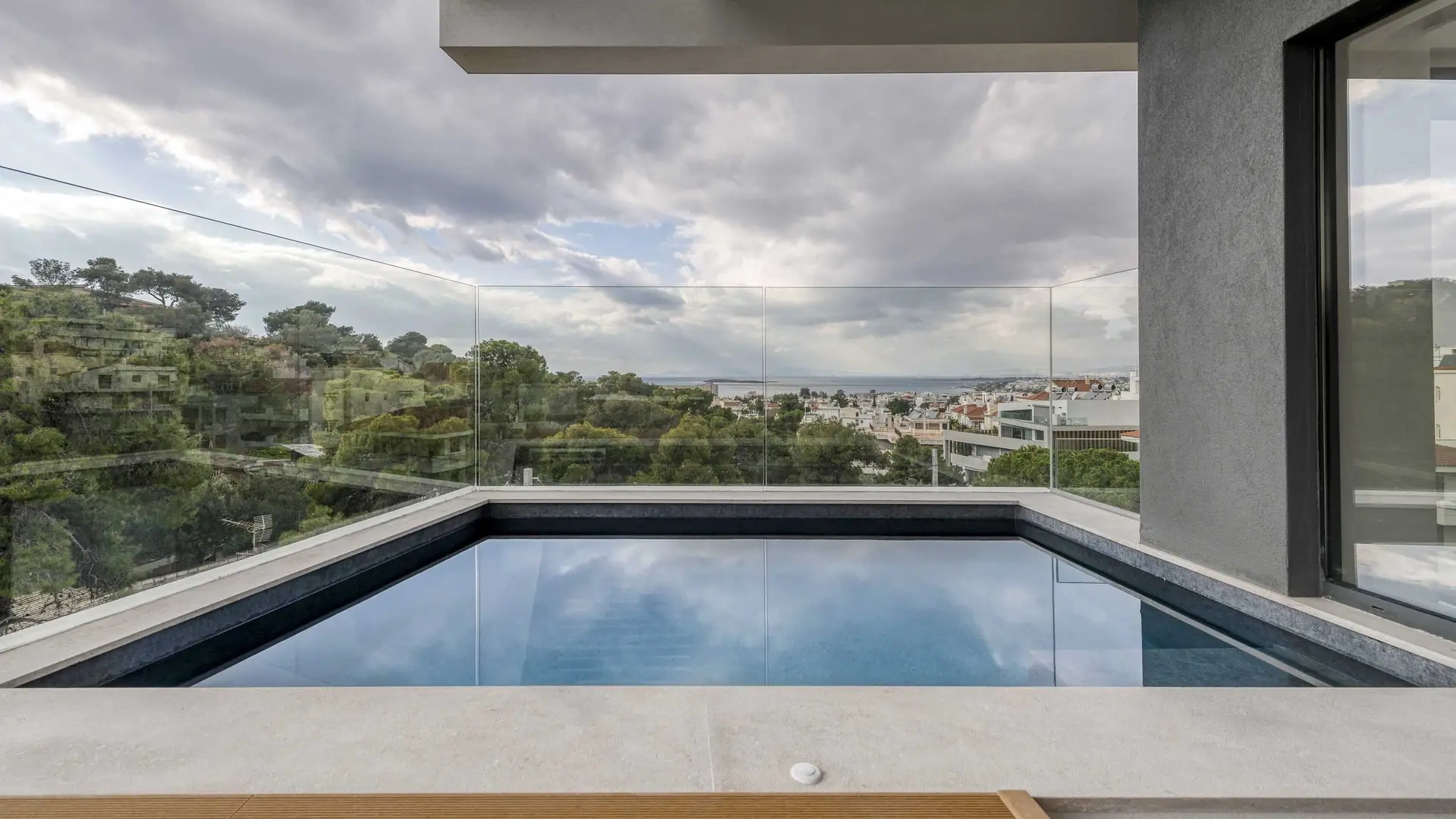 1 - venda apartamento vista de mar voula ática grécia