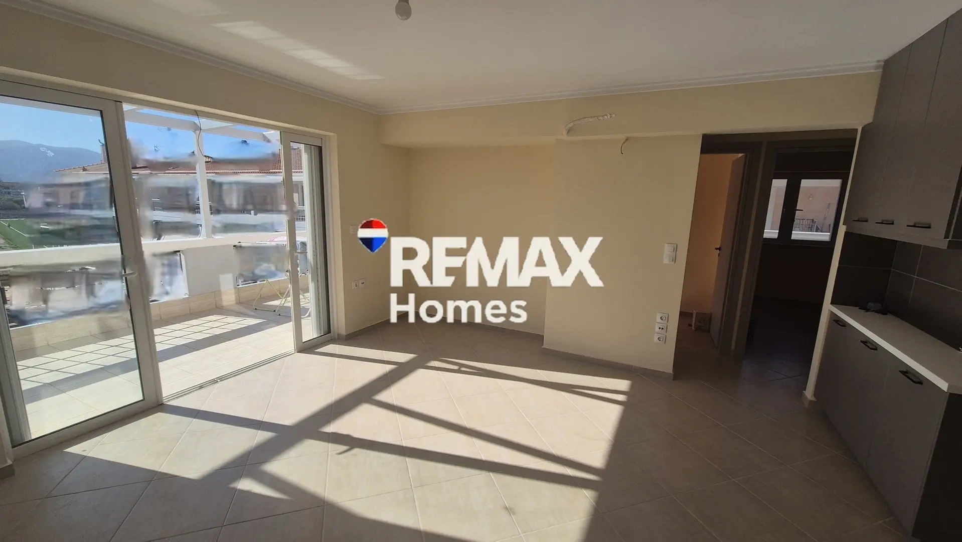 2 - venta apartamento a pie de playa parálion ástros peloponeso grecia