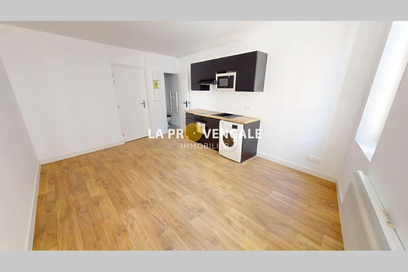 2 - apartment for sale in trets bouches-du-rhône france