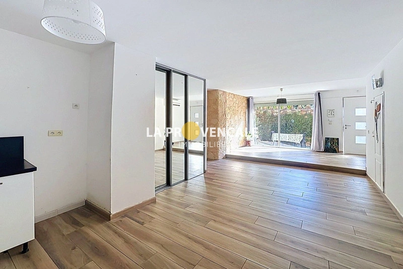 1 - venta casa pourcieux var francia