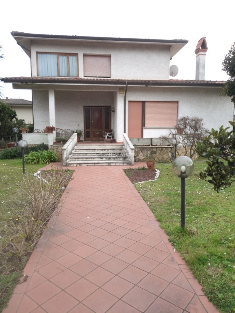 1 - verkoop huis pietrasanta tuscany italië