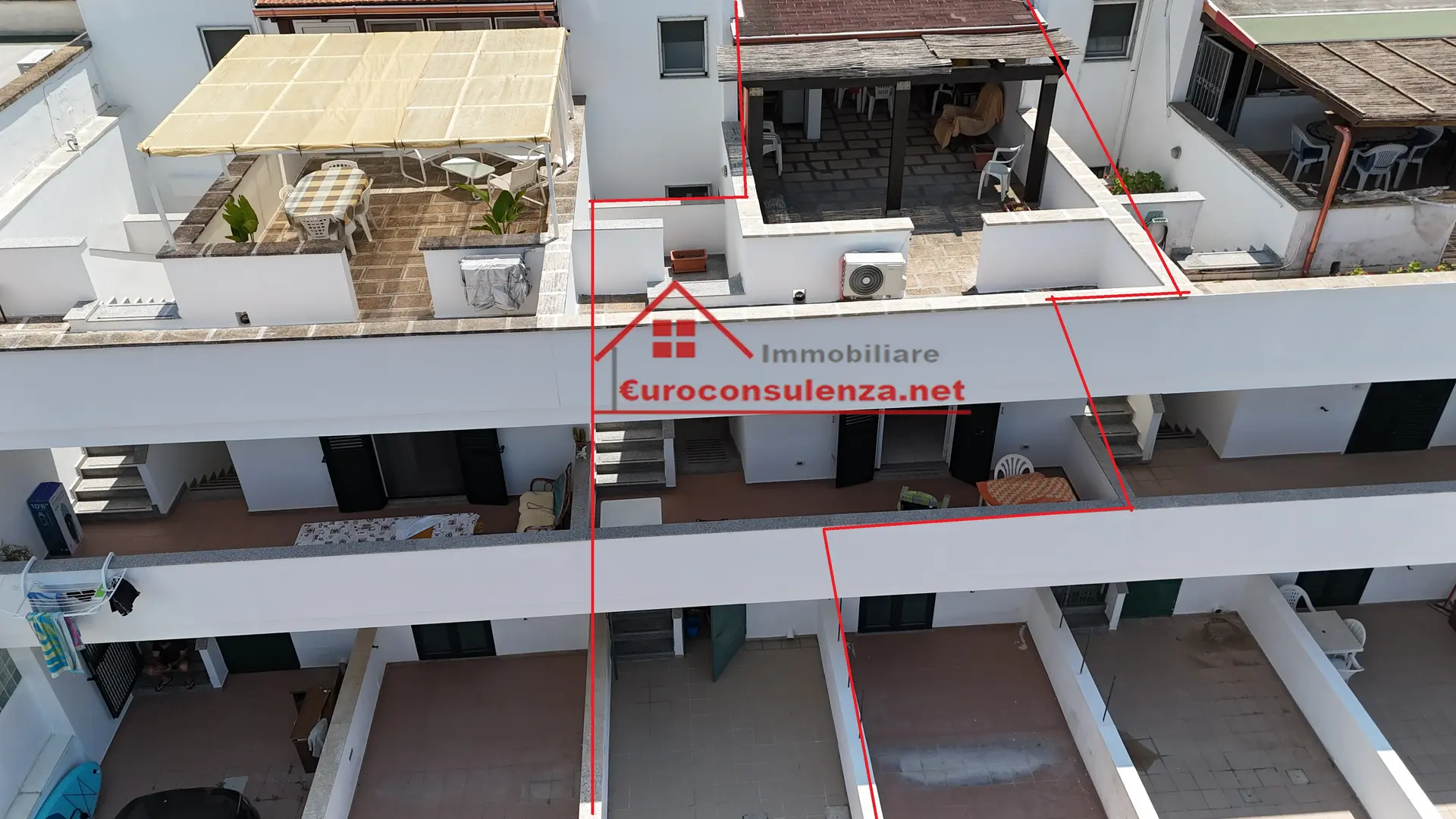 2 - продажа квартира ноги в воде ugento апулия италия
