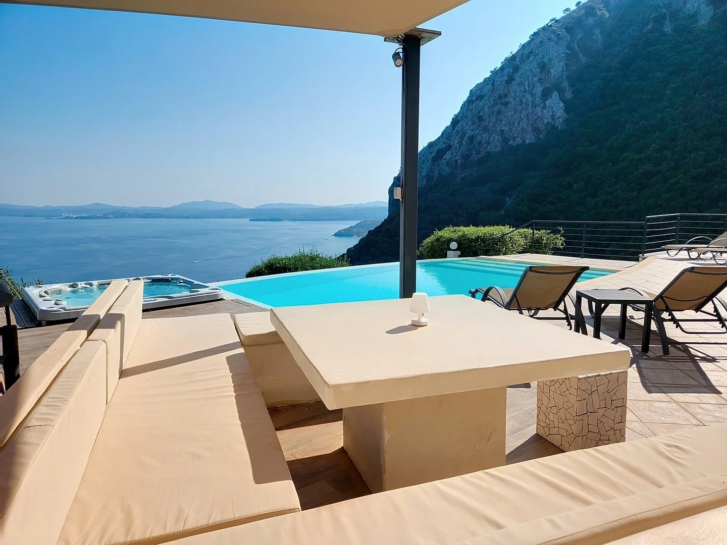 1 - vente maison vue mer corfu îles ioniennes grèce