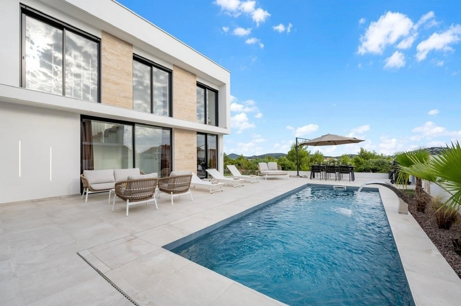 2 - venta casa vista al mar tribunj šibenik-knin croacia
