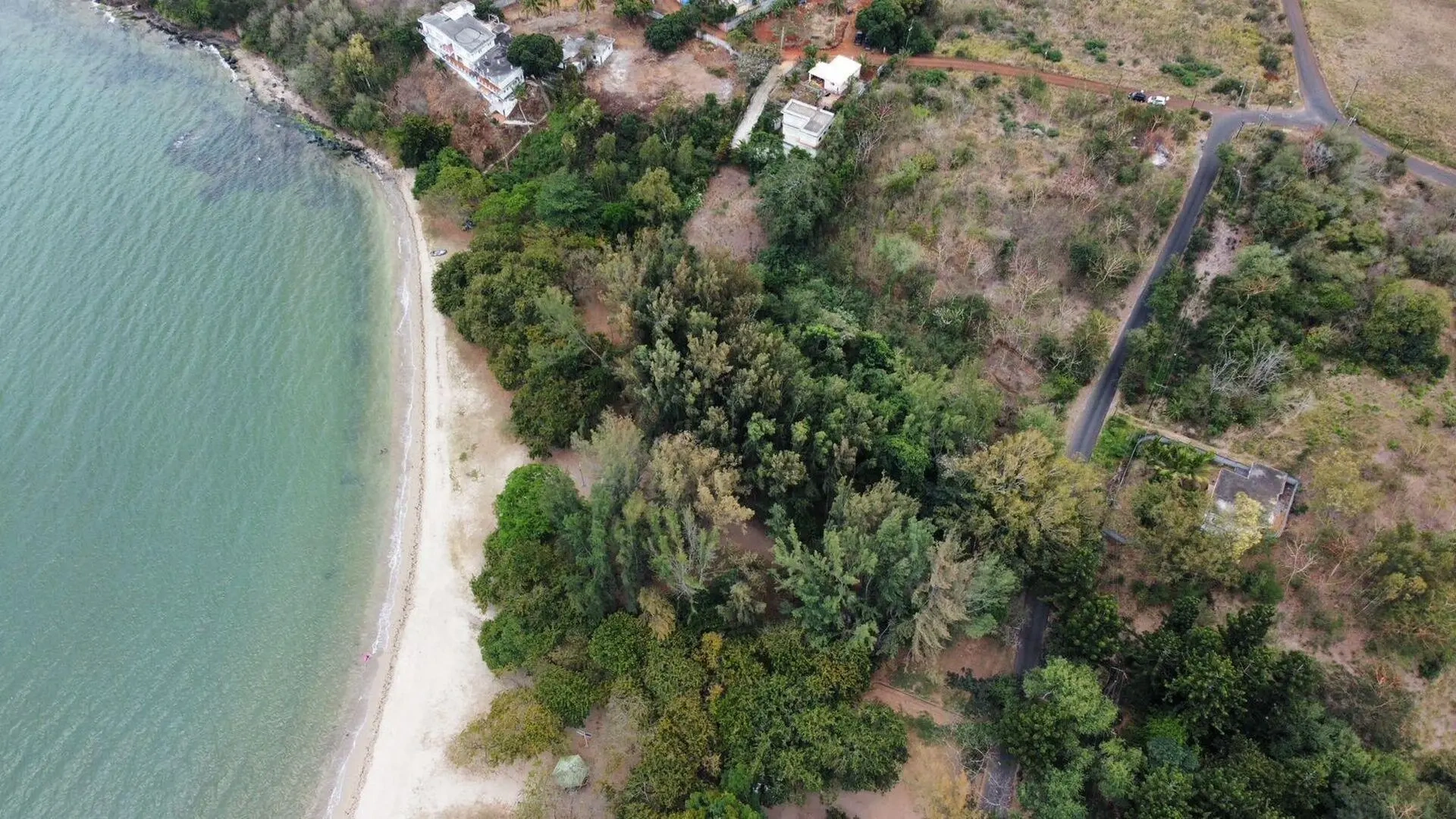 1 - waterfront plot of land for sale in balaclava pamplemousses mauritius