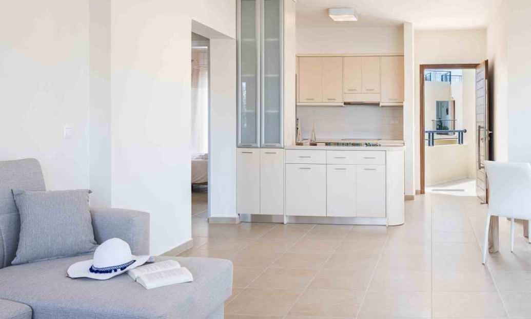 2 - venda apartamento frente ao mar chania creta grécia