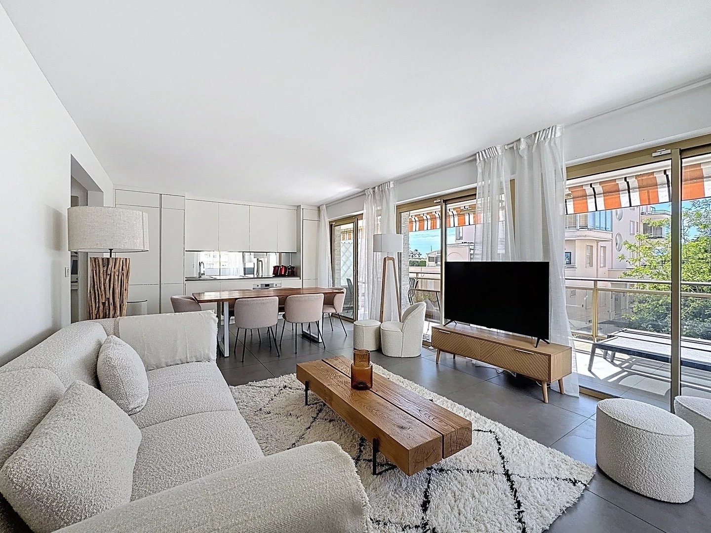 1 - apartment for vacation rentals in cannes alpes-maritimes france