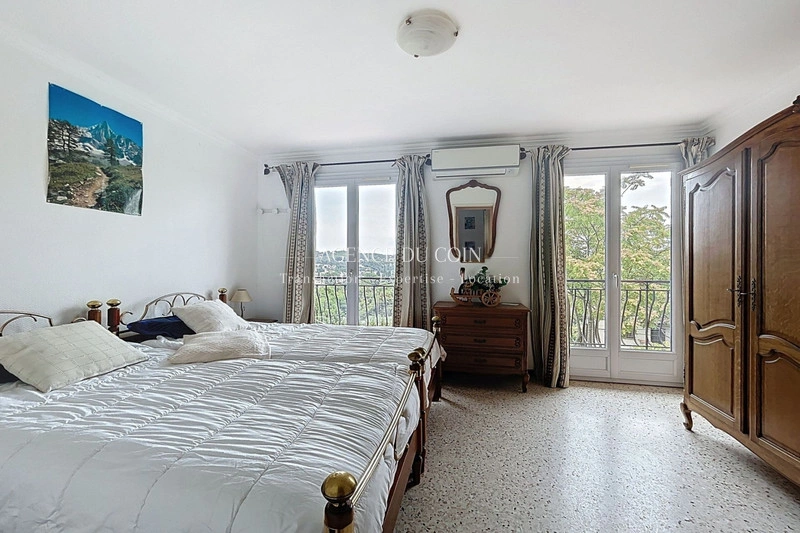 2 - house for sale in trans-en-provence var france