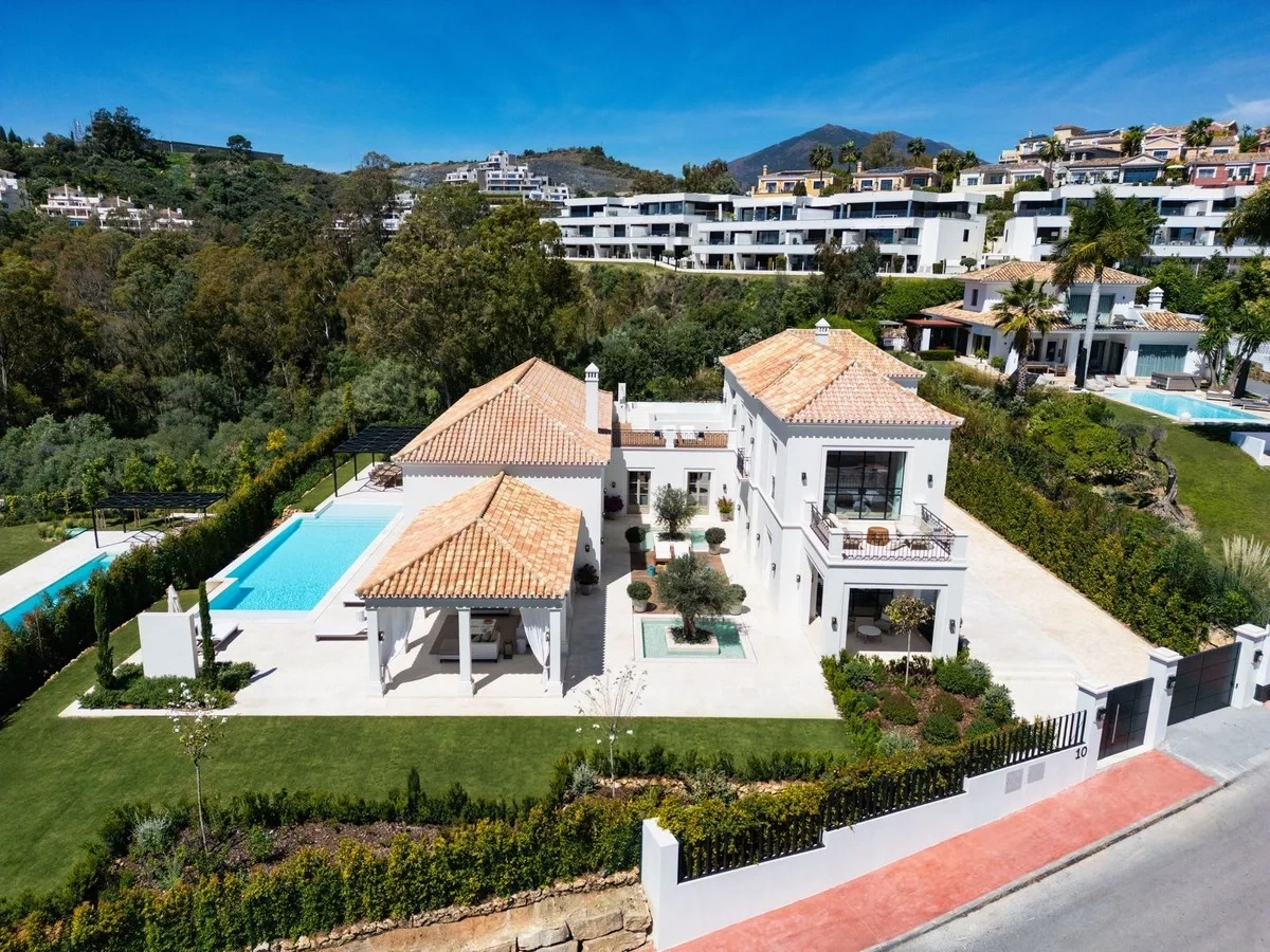 1 - verkauf villa nueva andalucia andalusien spanien